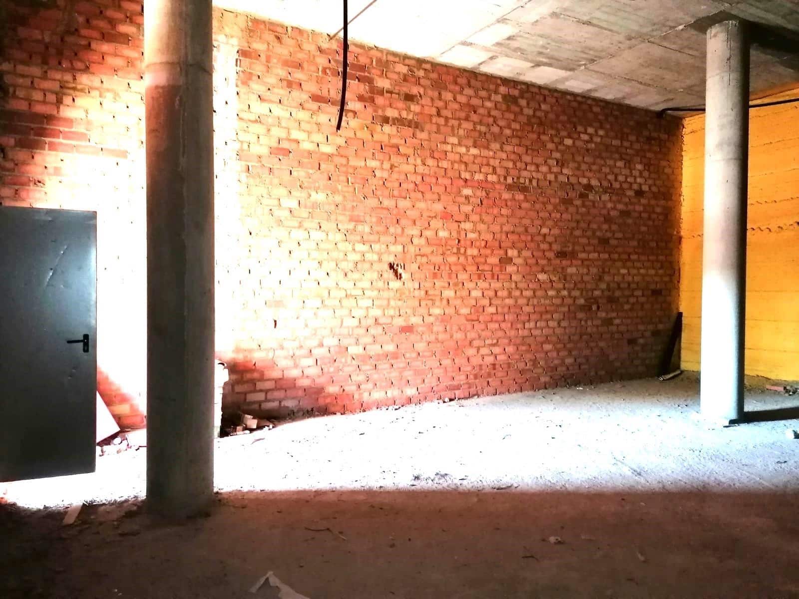 Commercial for rent in Huelva city - € 600 (Ref: 9456593)