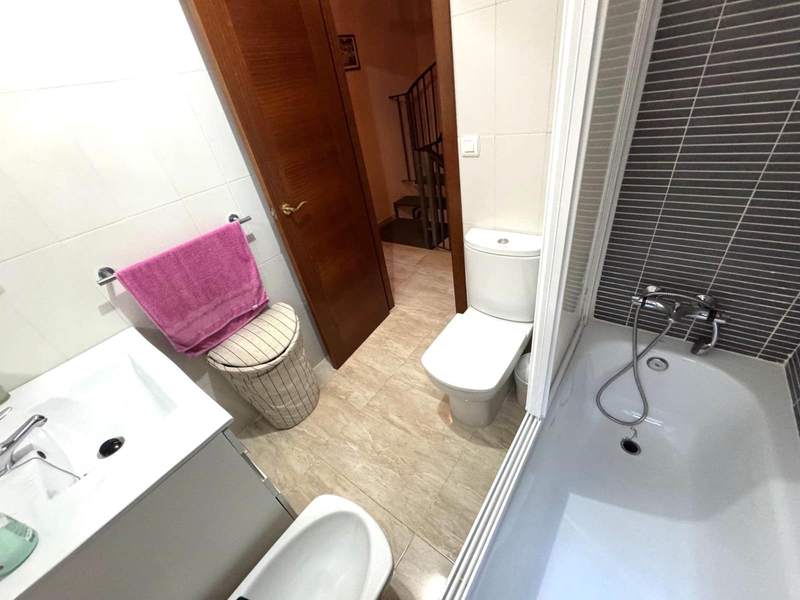 4 soverom Rekkehus til salgs i Punta Umbria med svømmebasseng garasje - € 399 900 (Ref: 9456595)