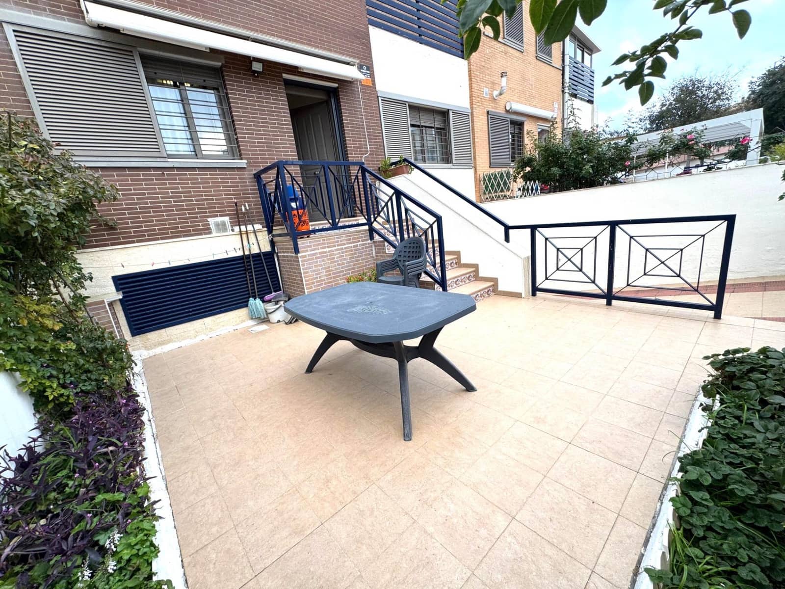 4 soverom Rekkehus til salgs i Punta Umbria med svømmebasseng garasje - € 399 900 (Ref: 9456595)