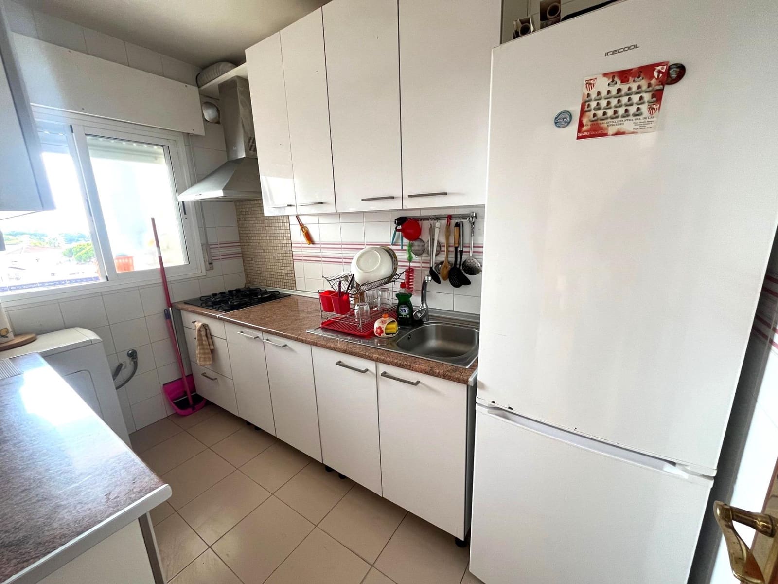 2 soverom Leilighet til salgs i El Portil med svømmebasseng - € 180 000 (Ref: 9456598)