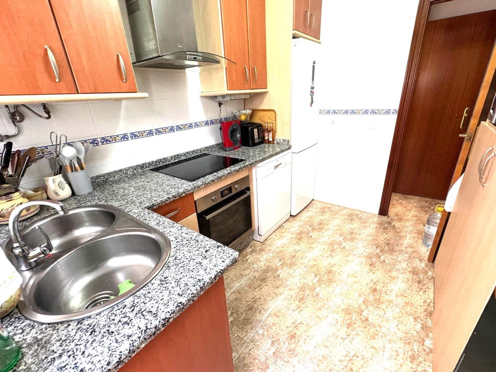 4 soverom Rekkehus til salgs i El Portil med svømmebasseng - € 239 900 (Ref: 9456601)