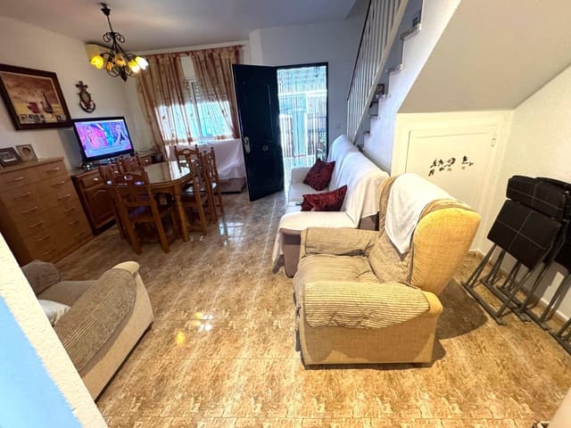 4 makuuhuone Rivitalo myytävänä paikassa El Portil, Punta Umbría mukana uima-altaan - 239 900 € (Ref: 9456601)