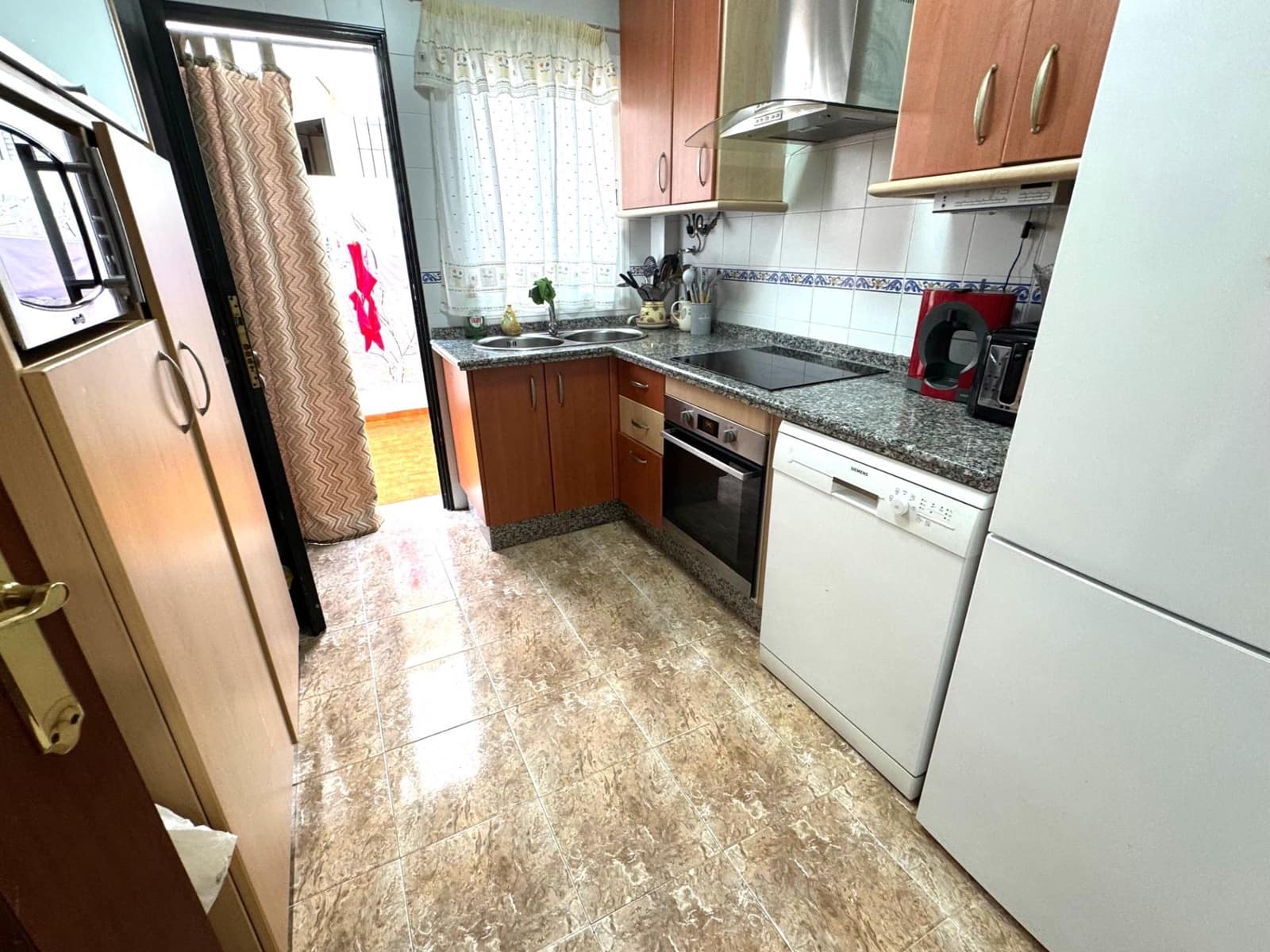 4 soverom Rekkehus til salgs i El Portil med svømmebasseng - € 239 900 (Ref: 9456601)