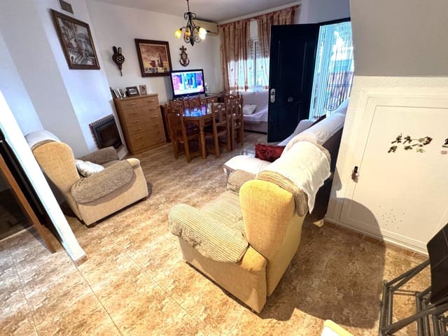 4 makuuhuone Rivitalo myytävänä paikassa El Portil, Punta Umbría mukana uima-altaan - 239 900 € (Ref: 9456601)