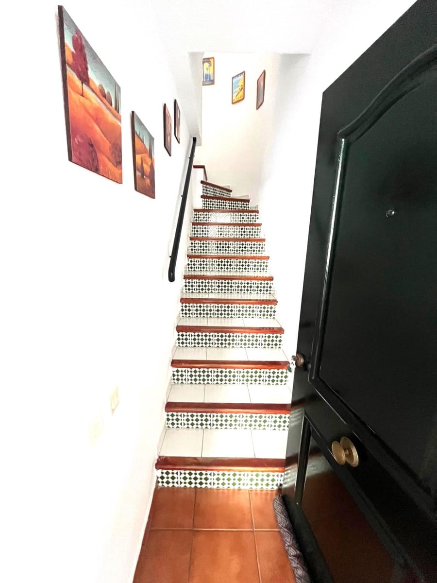 3 makuuhuone Rivitalo myytävänä paikassa El Portil - 239 900 € (Ref: 9456605)