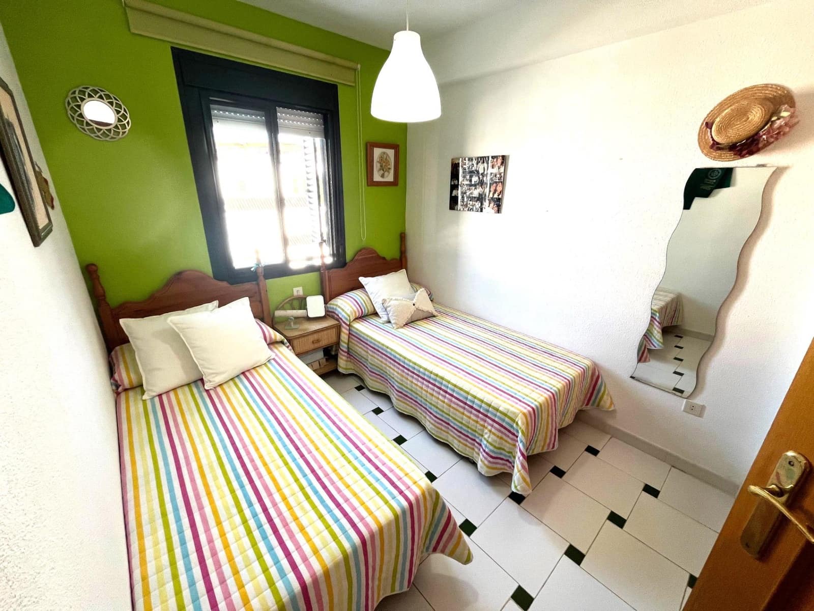 3 makuuhuone Rivitalo myytävänä paikassa El Portil - 239 900 € (Ref: 9456605)