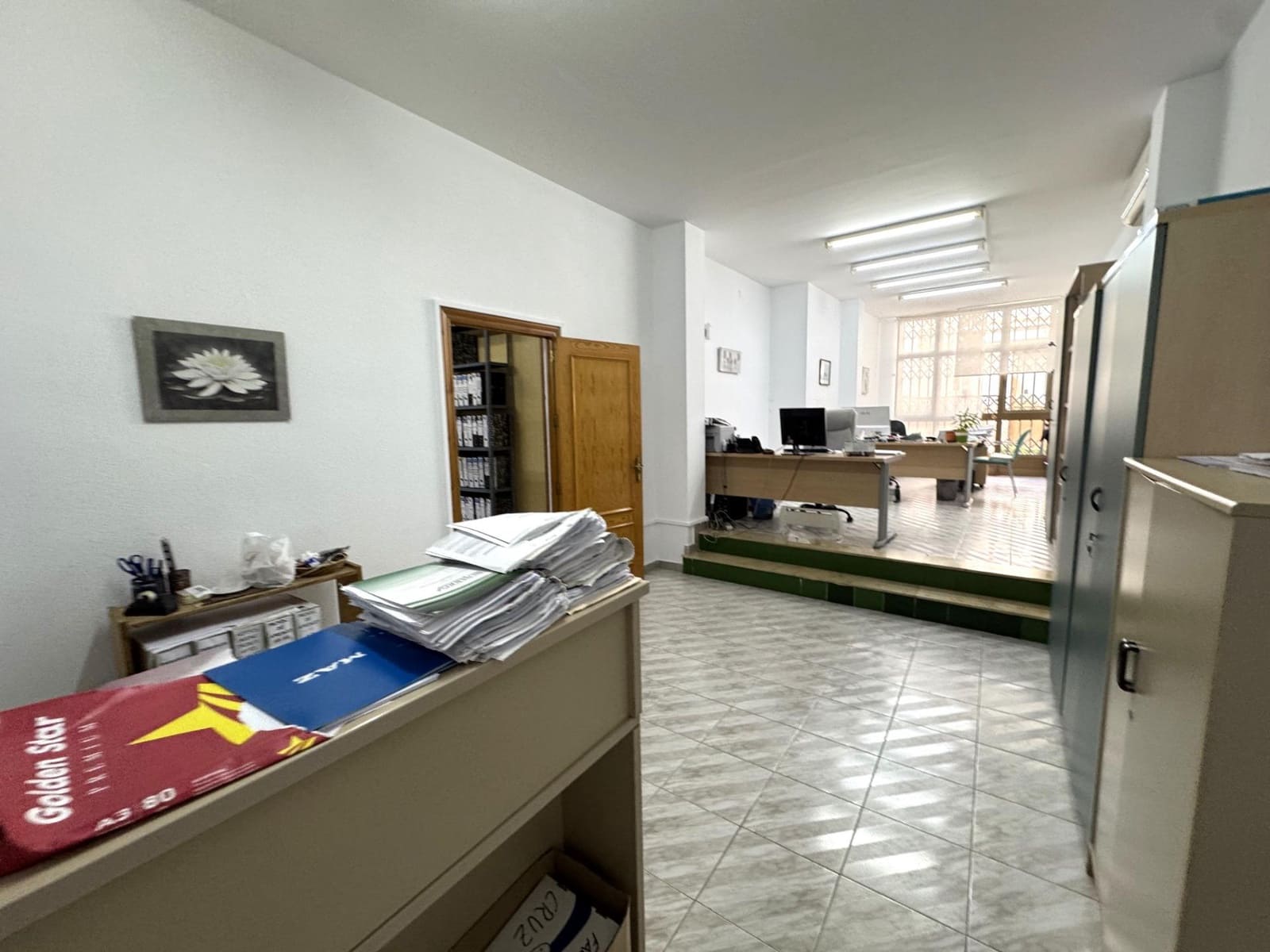 Office for sale in Punta Umbria - € 139,900 (Ref: 9456608)