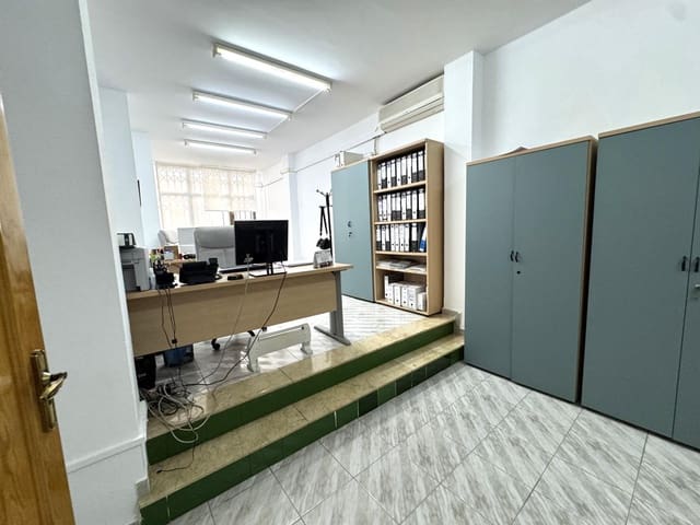 Office for sale in Punta Umbría - € 139,900 (Ref: 9456608)