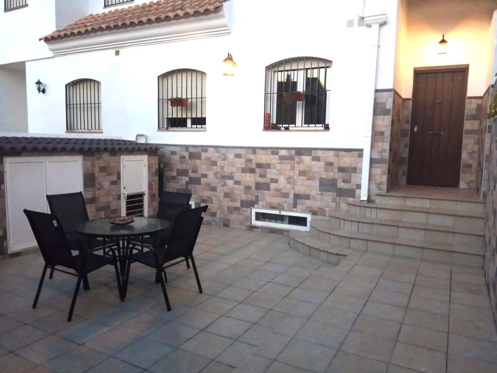 Casa de 6 habitaciones en El Portil en venta con piscina - 324.900 € (Ref: 9456609)