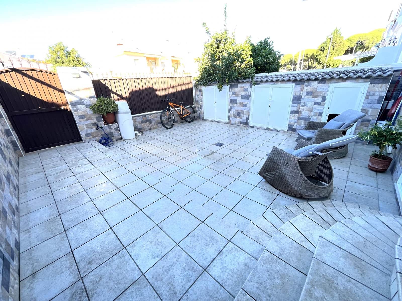 Casa de 6 habitaciones en El Portil en venta con piscina - 324.900 € (Ref: 9456609)