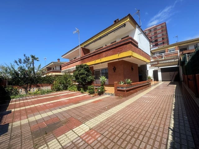 5 soverom Villa til salgs i Punta Umbría - € 465 000 (Ref: 9456611)