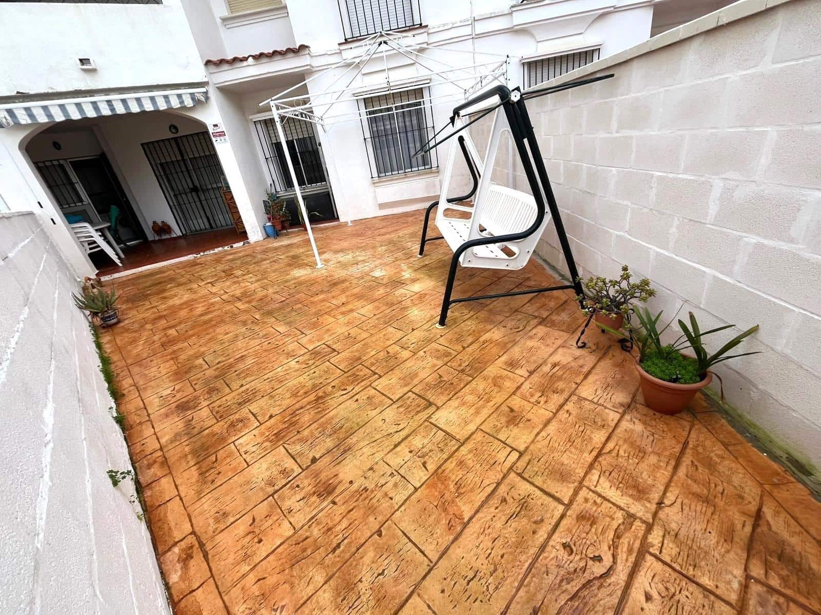 2 bedroom Apartment for sale in Punta Umbria - € 210,000 (Ref: 9518911)