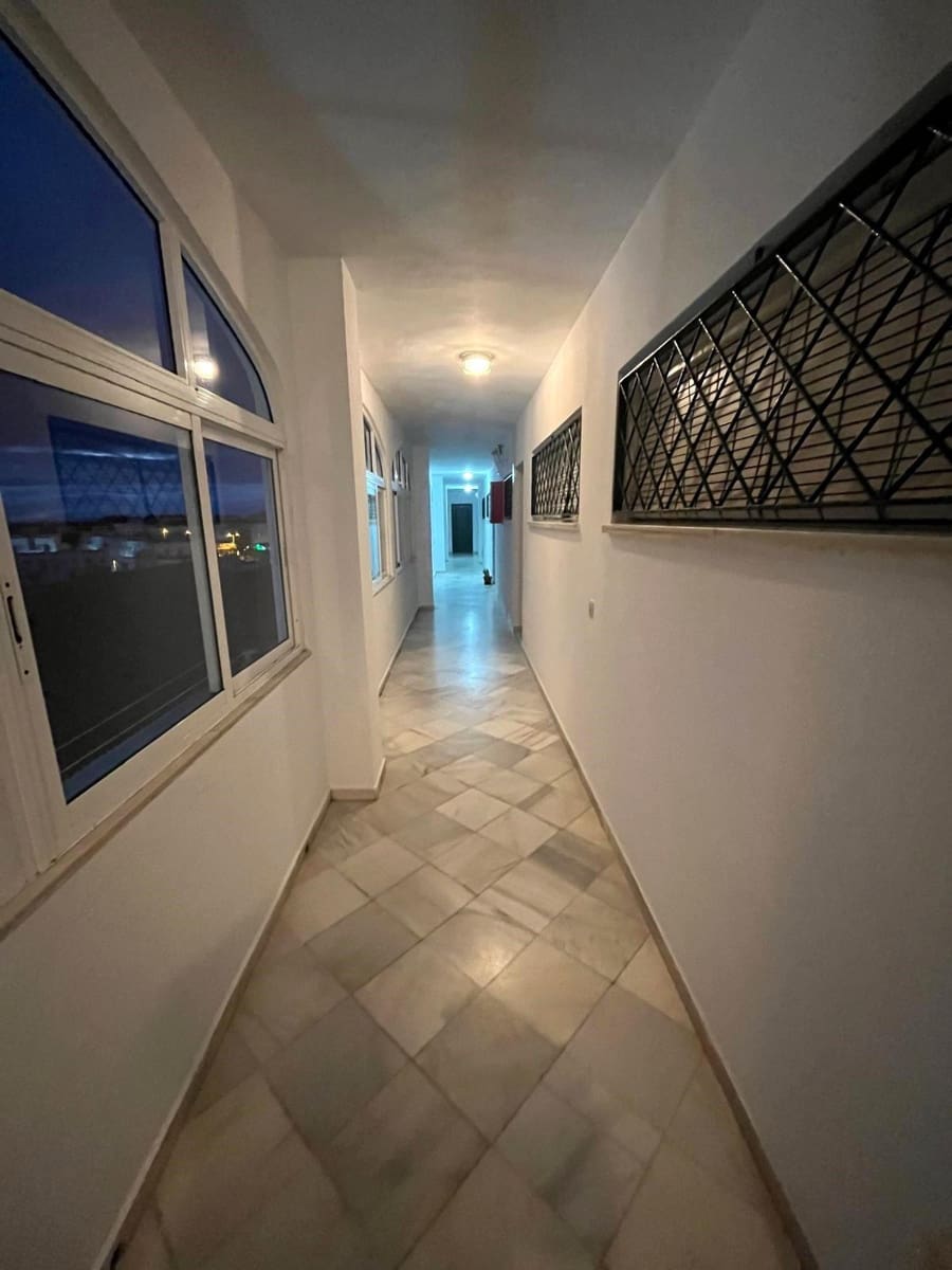 2 slaapkamer Flat te koop in Punta Umbria met zwembad - € 179.900 (Ref: 9533738)