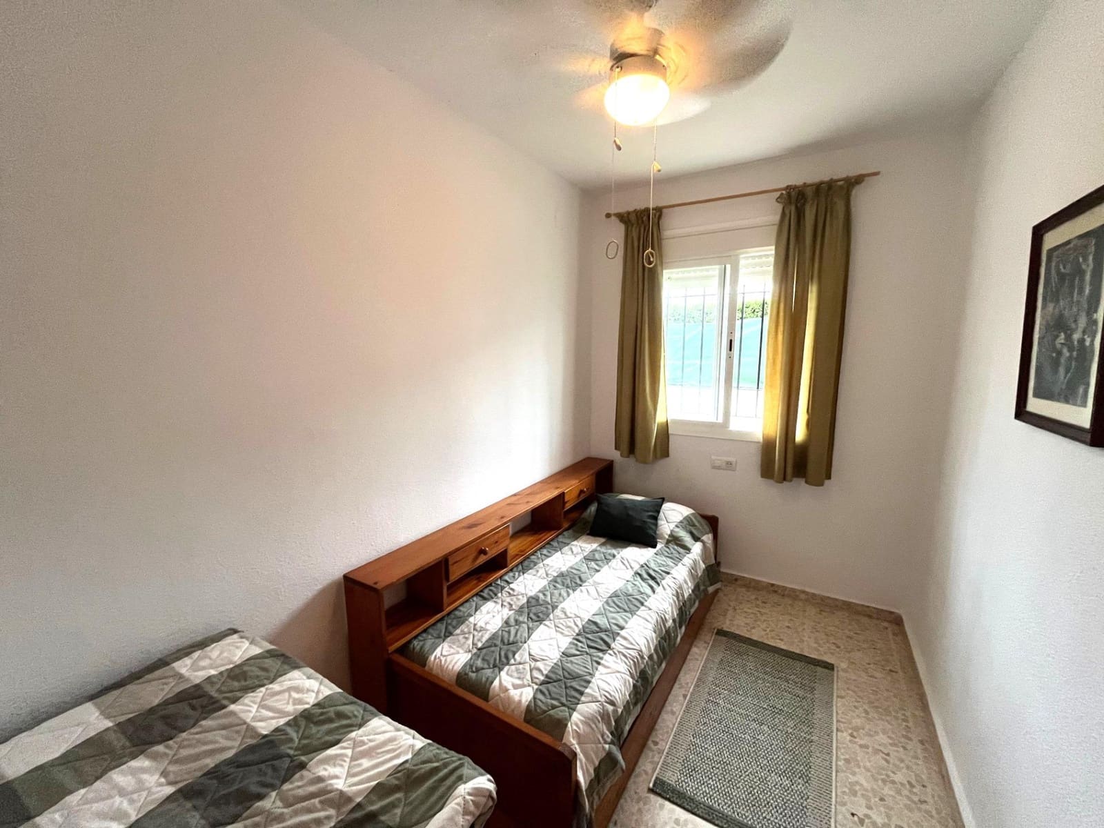 3 sypialnia Dom szeregowy na sprzedaż w Nuevo Portil z basenem garażem - 288 500 € (Ref: 9571172)