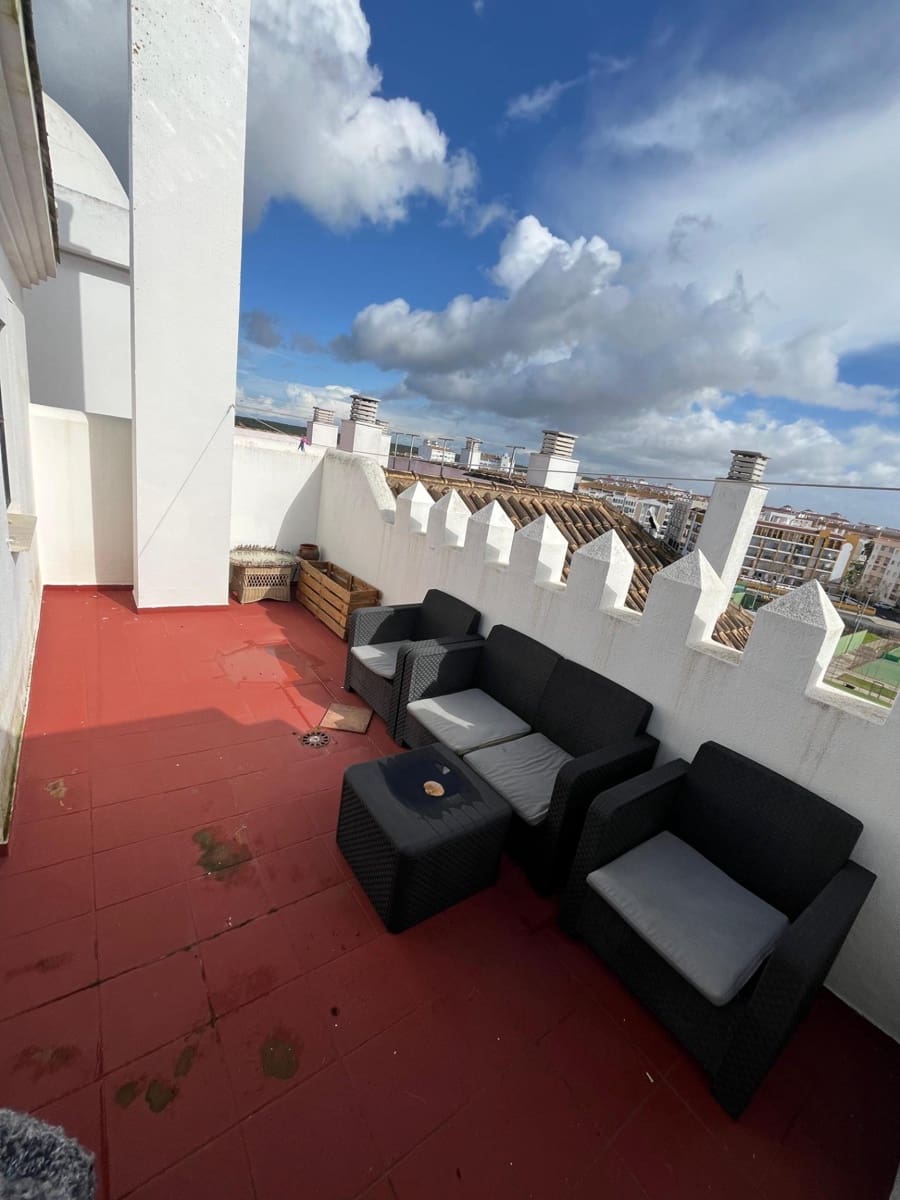 2 bedroom Apartment for rent in Nuevo Portil with pool garage - € 1,000 (Ref: 9586507)