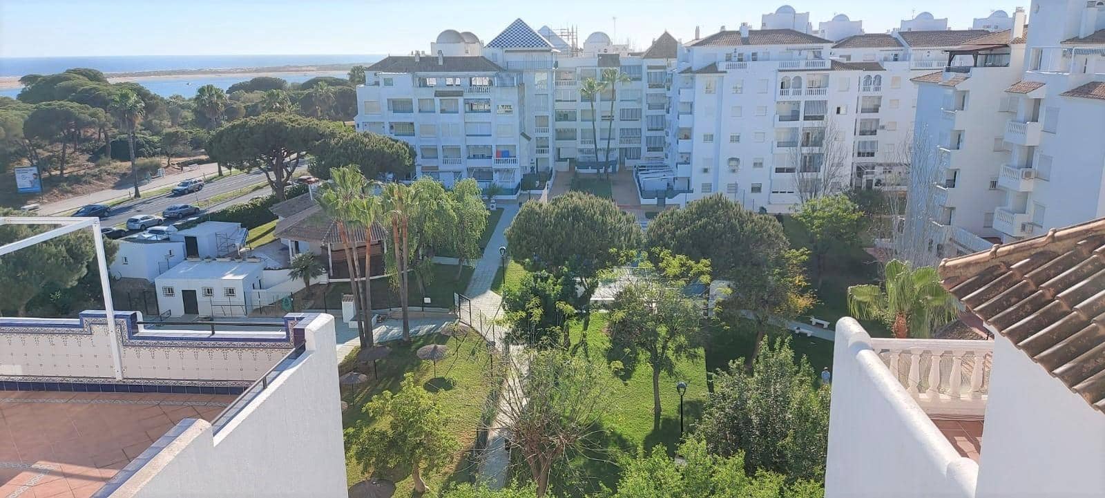 2 bedroom Apartment for rent in Nuevo Portil with pool garage - € 1,000 (Ref: 9586507)