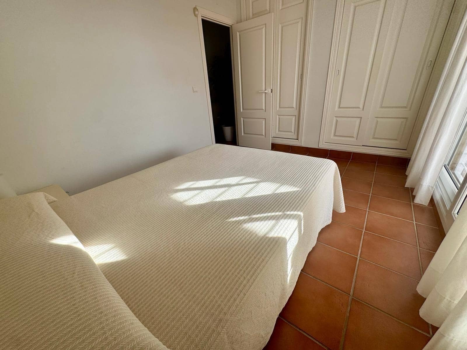 4 Zimmer Villa zu verkaufen in Punta Umbria mit Garage - 775.000 € (Ref: 9591288)