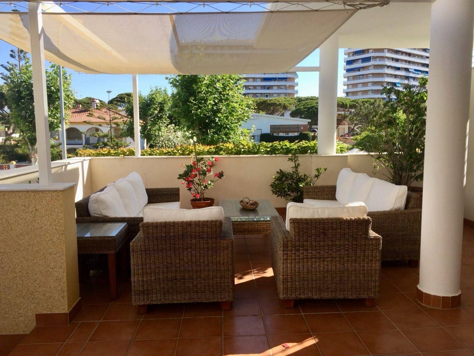 4 Zimmer Villa zu verkaufen in Punta Umbria mit Garage - 775.000 € (Ref: 9591288)