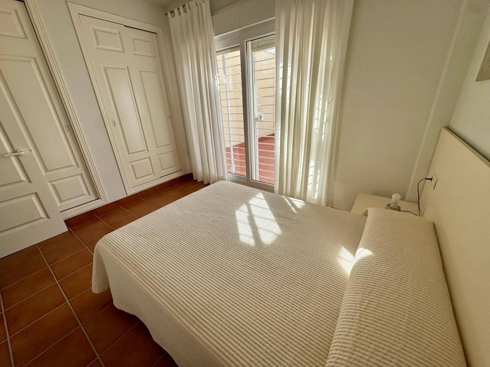 4 Zimmer Villa zu verkaufen in Punta Umbria mit Garage - 775.000 € (Ref: 9591288)