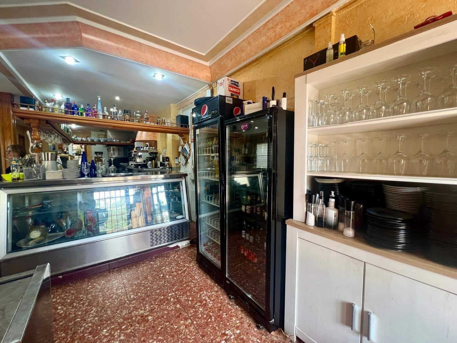 Biznes do wynajęcia w Polop - 1 100 € (Ref: 10005678)