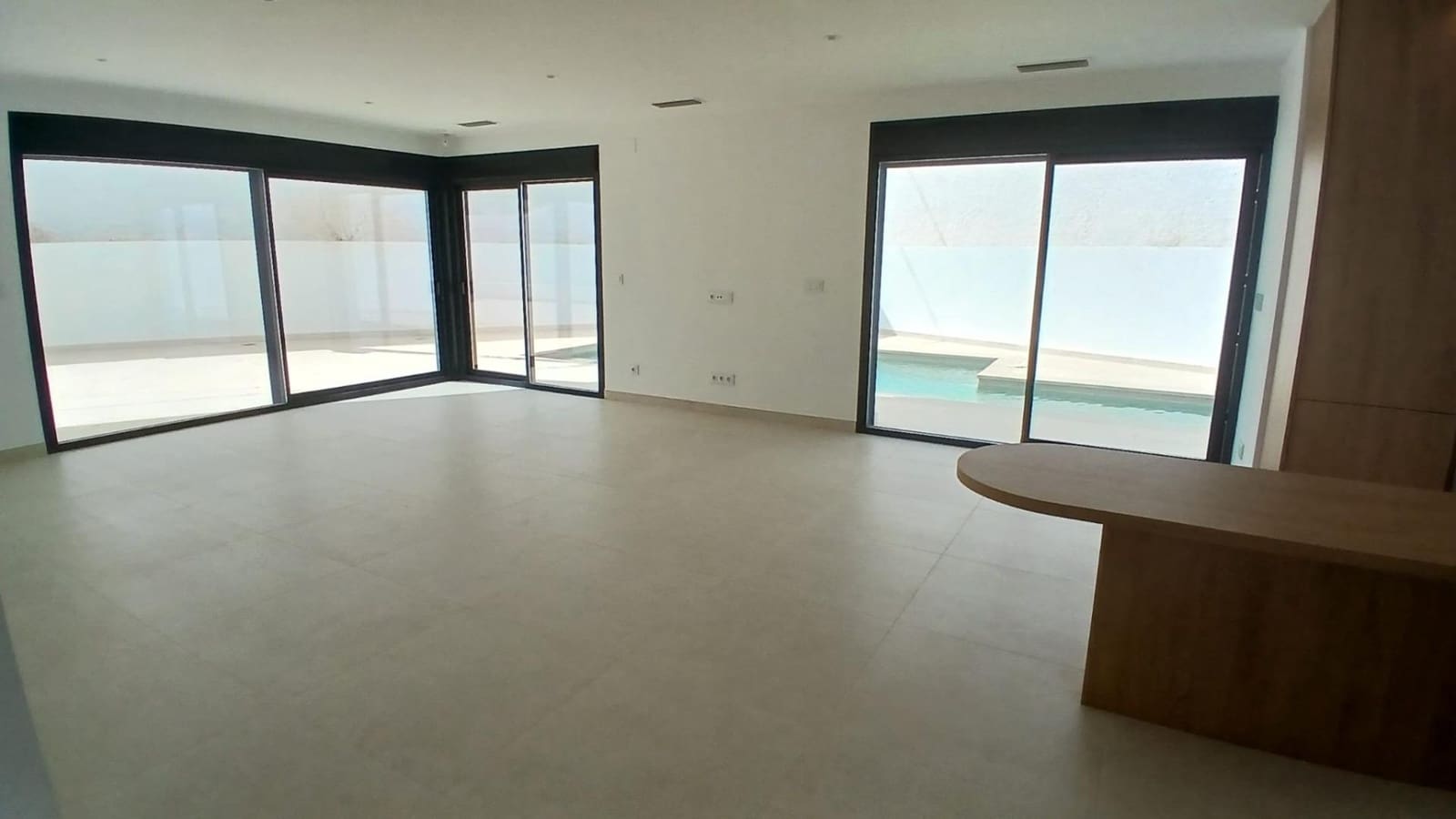 Chalet de 4 habitaciones en Albir en venta con piscina garaje - 1.195.000 € (Ref: 10005679)