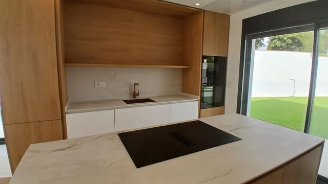 Chalet de 4 habitaciones en Albir, Alfaz del Pi / L'Alfàs del Pi en venta con piscina garaje - 1.195.000 € (Ref: 10005679)