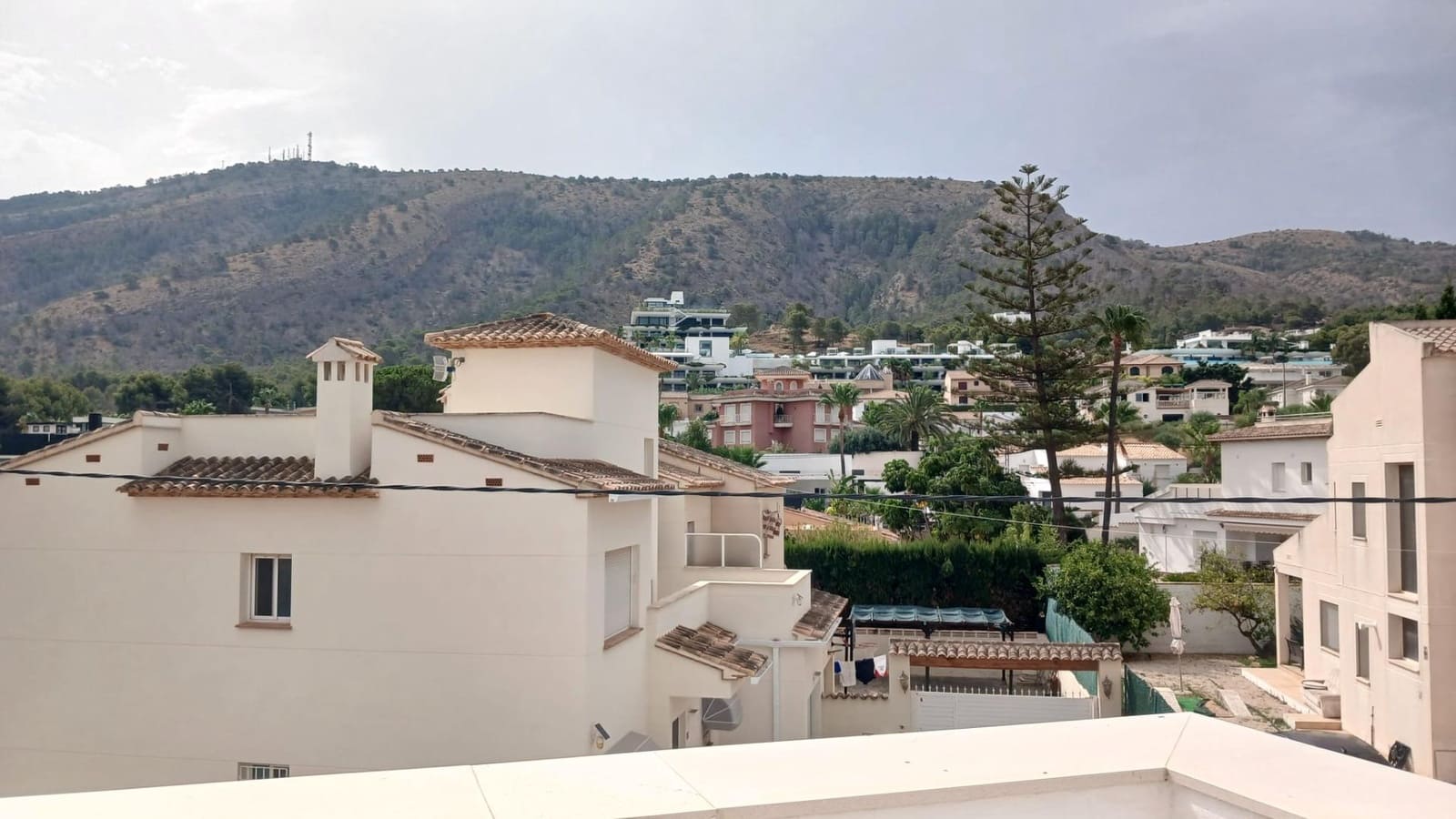 Chalet de 4 habitaciones en Albir en venta con piscina garaje - 1.195.000 € (Ref: 10005679)