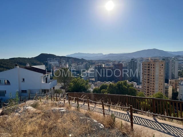 2 soveværelse Lejlighed til salg i Benidorm med swimmingpool - € 260.000 (Ref: 10011517)