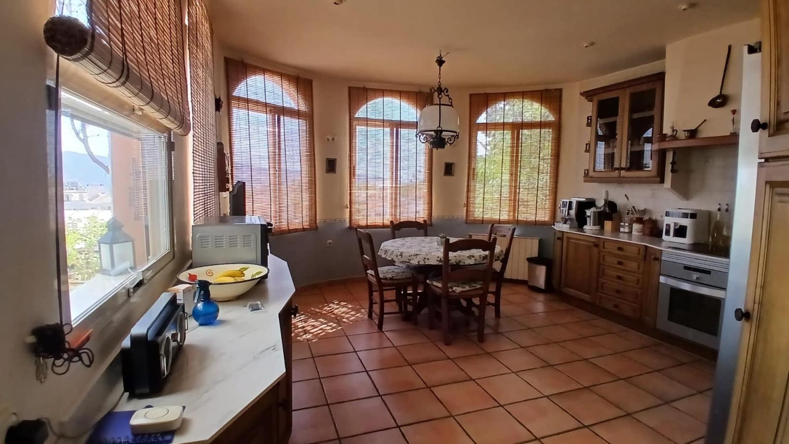 6 soveværelse Villa til salg i Alfaz del Pi / L'Alfas del Pi med swimmingpool - € 850.000 (Ref: 10017568)