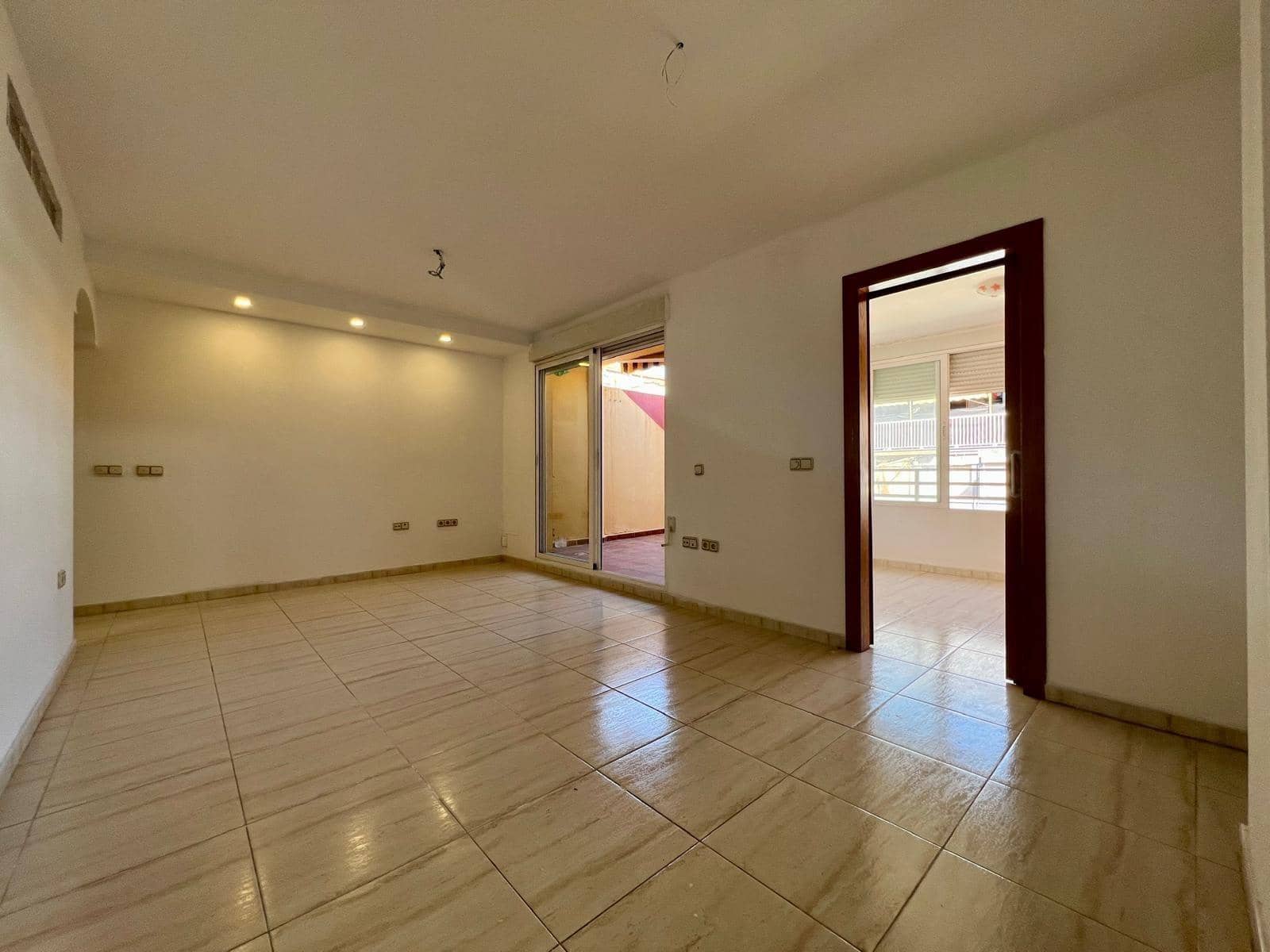 3 makuuhuone Asunto myytävänä paikassa Benidorm - 250 000 € (Ref: 10024209)