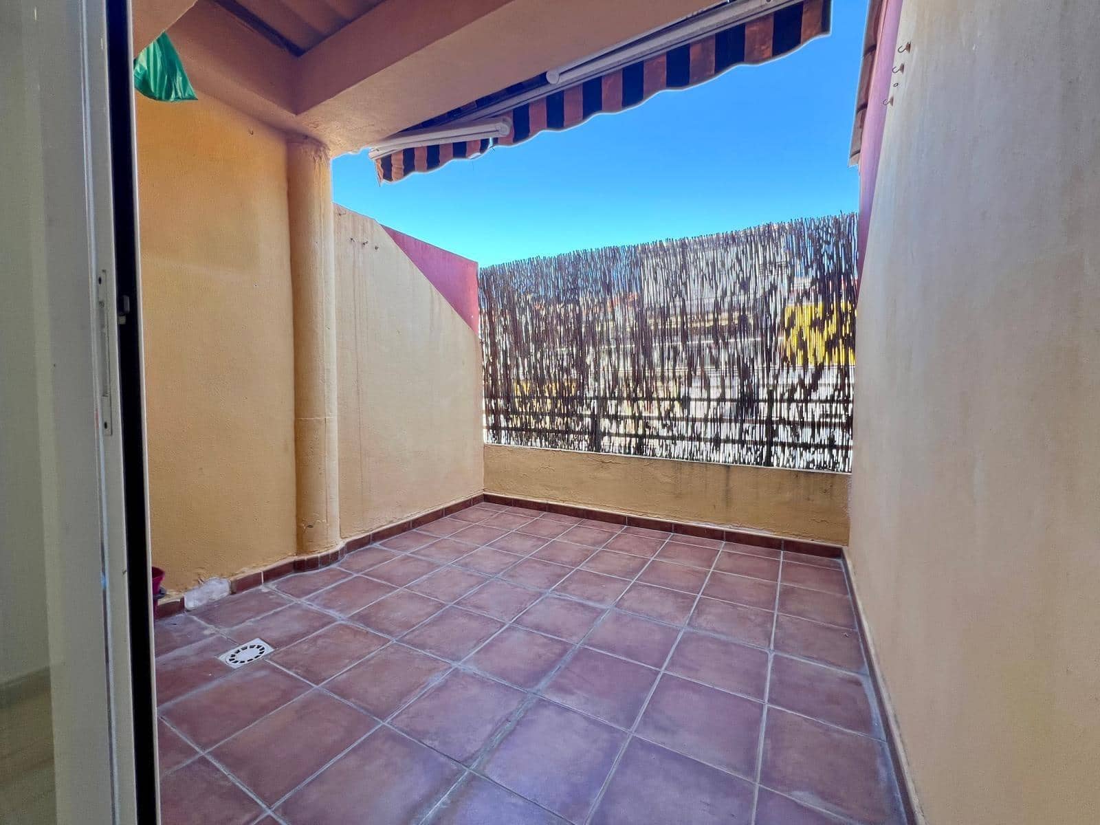 3 makuuhuone Asunto myytävänä paikassa Benidorm - 250 000 € (Ref: 10024209)
