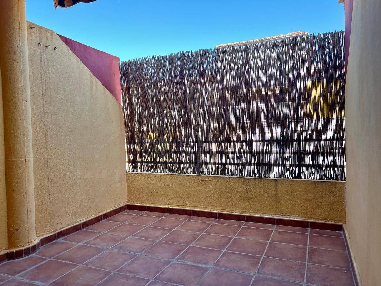 3 makuuhuone Asunto myytävänä paikassa Benidorm - 250 000 € (Ref: 10024209)