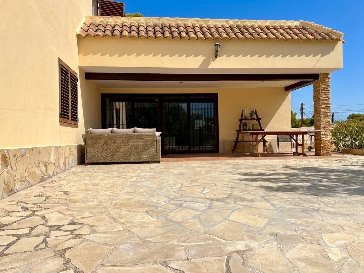 6 camera da letto Villa da affittare in Barranco Hondo con piscina garage - 3.900 € (Rif: 10037492)