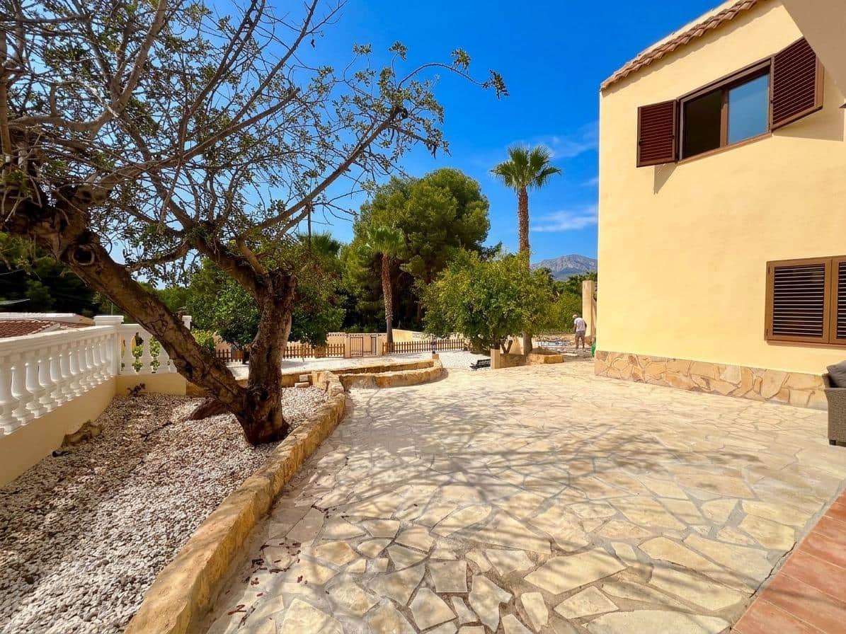 6 camera da letto Villa da affittare in Barranco Hondo con piscina garage - 3.900 € (Rif: 10037492)