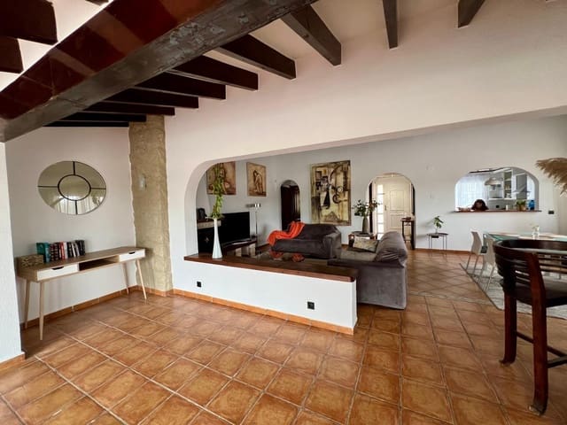 Villa/Maison de 6 chambres à louer à Barranco Hondo, La Nucia avec piscine garage - 3 900 € (Ref: 10037492)