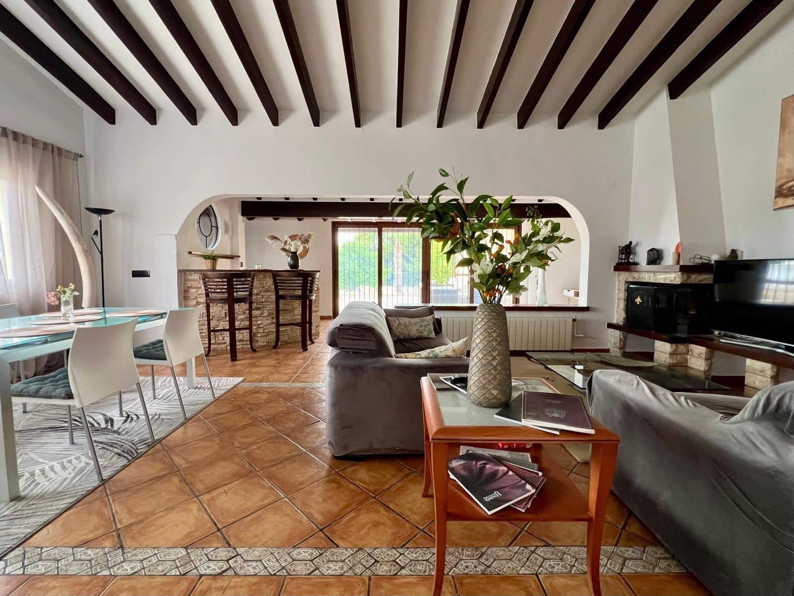 6 camera da letto Villa da affittare in Barranco Hondo con piscina garage - 3.900 € (Rif: 10037492)