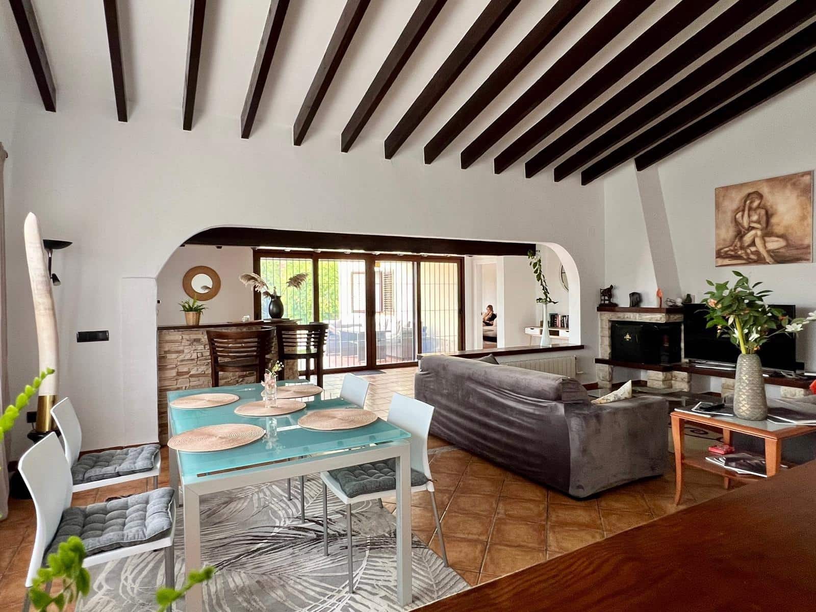 6 camera da letto Villa da affittare in Barranco Hondo con piscina garage - 3.900 € (Rif: 10037492)