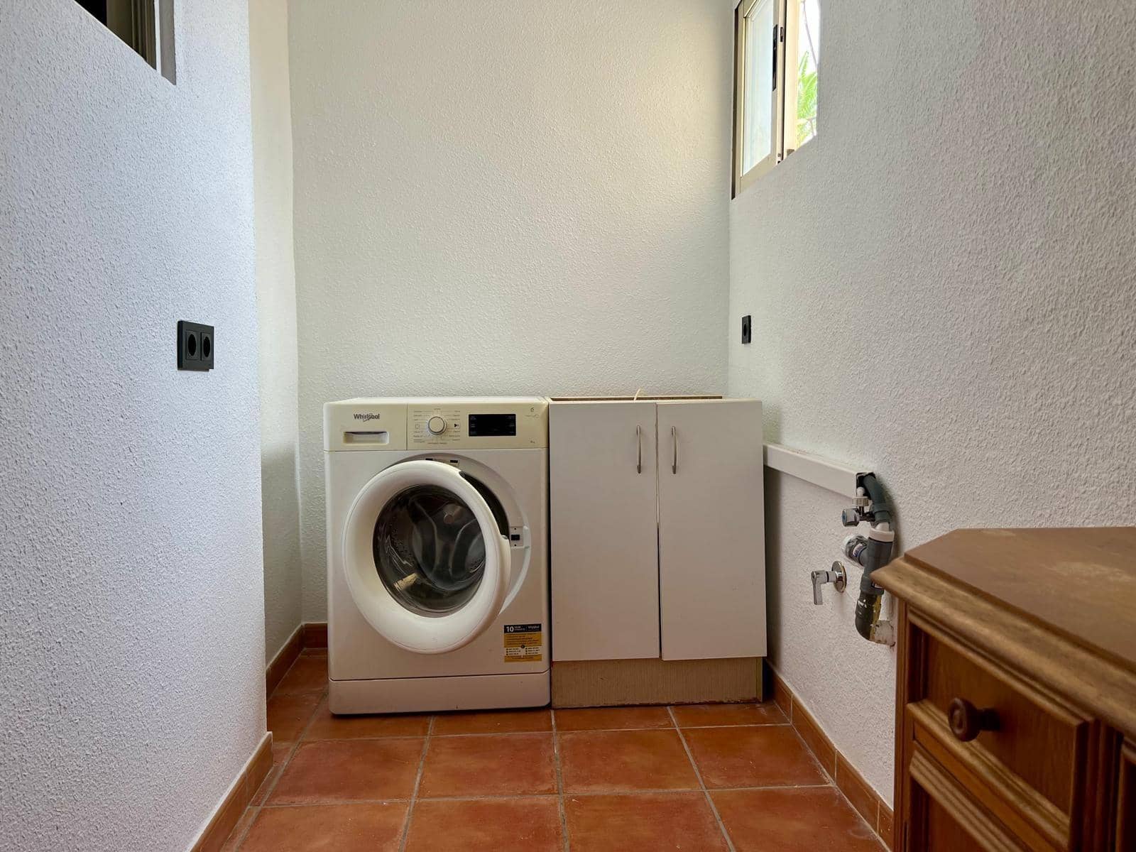 6 camera da letto Villa da affittare in Barranco Hondo con piscina garage - 3.900 € (Rif: 10037492)