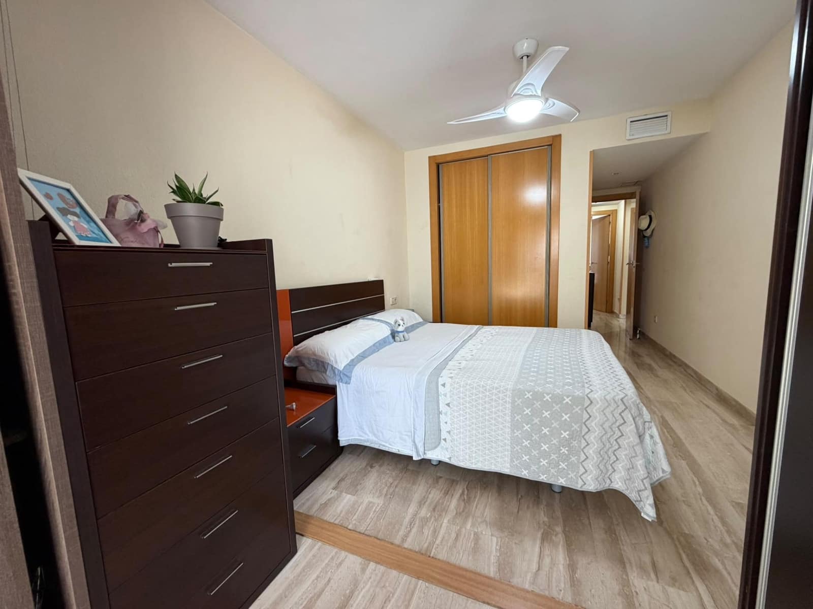 2 soveværelse Lejlighed til salg i Benidorm med swimmingpool garage - € 287.000 (Ref: 10055353)