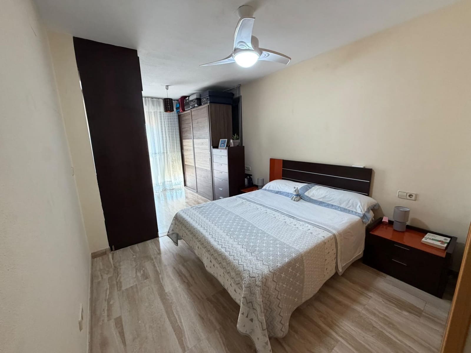 2 soveværelse Lejlighed til salg i Benidorm med swimmingpool garage - € 287.000 (Ref: 10055353)