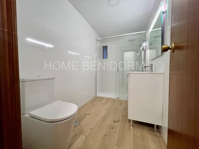 3 slaapkamer Flat te huur in Centro Urbano, Benidorm - € 1.250 (Ref: 10094752)