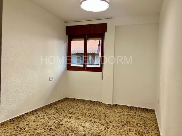 3 slaapkamer Flat te huur in Centro Urbano, Benidorm - € 1.250 (Ref: 10094752)