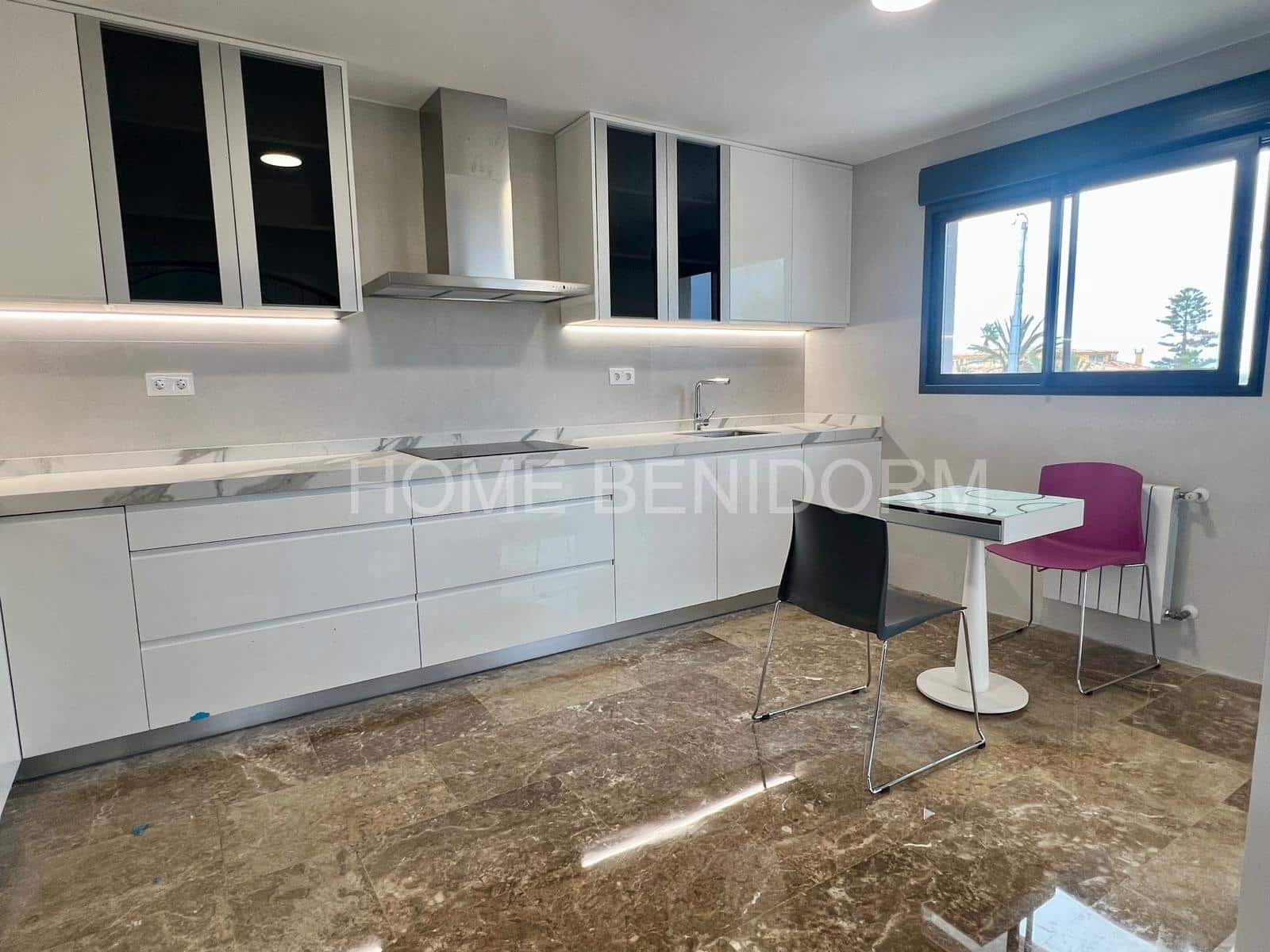 4 soveværelse Villa til salg i La Nucia med swimmingpool garage - € 889.000 (Ref: 10109759)
