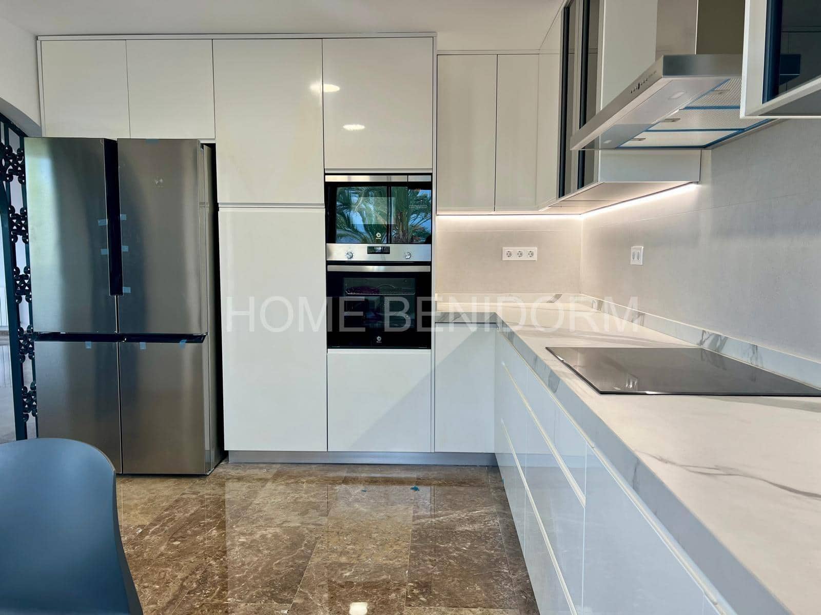 4 soveværelse Villa til salg i La Nucia med swimmingpool garage - € 889.000 (Ref: 10109759)