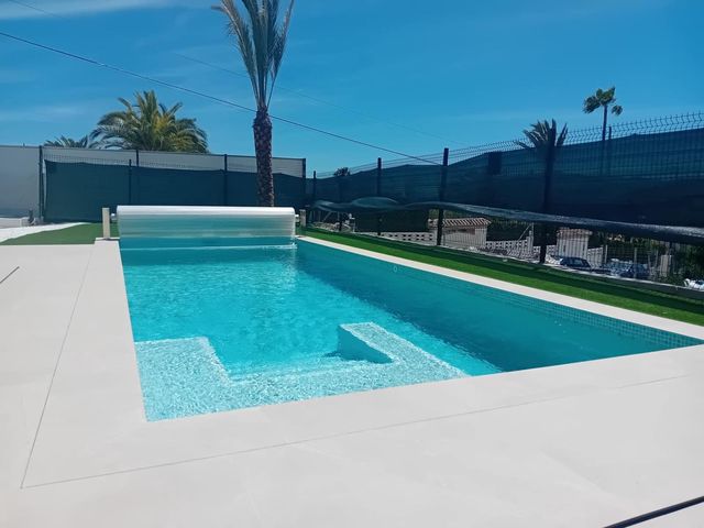 3 soveværelse Villa til salg i Alfaz del Pi / L'Alfàs del Pi med swimmingpool - € 760.000 (Ref: 10116215)