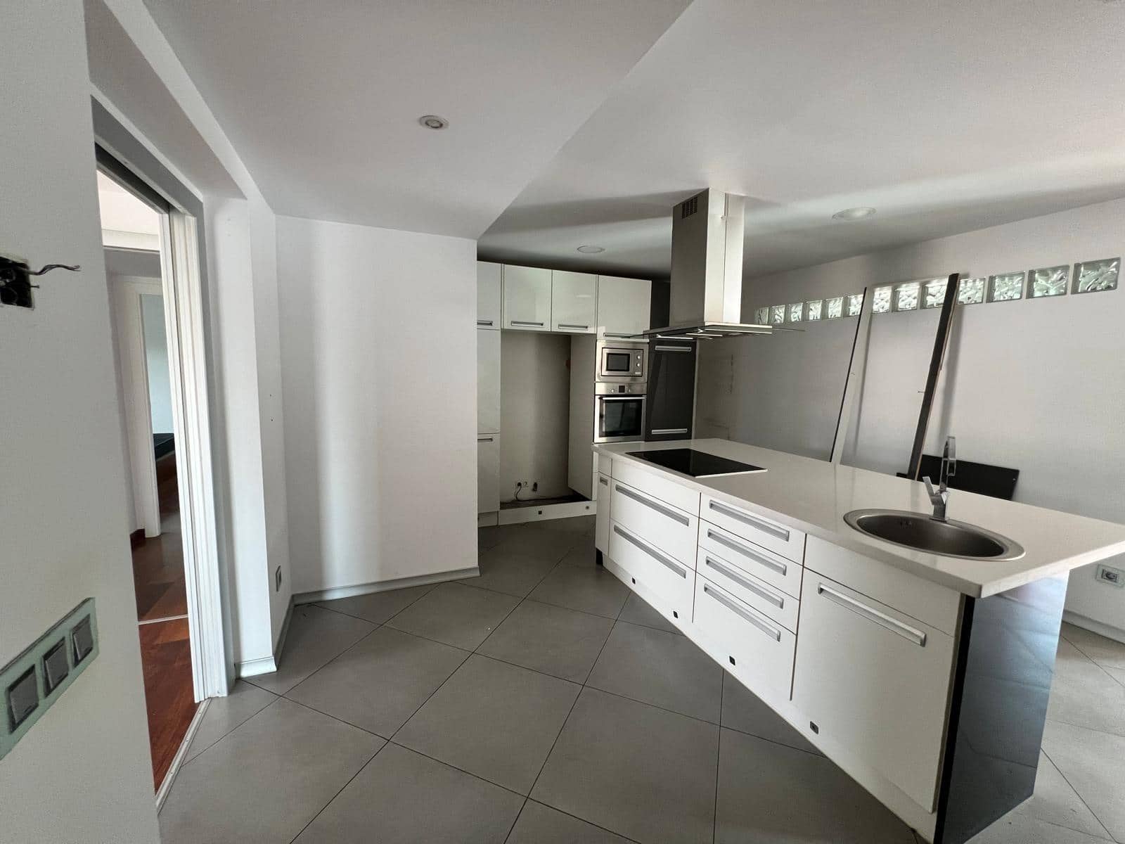 2 sovrum Villa till salu i La Nucia med pool - 950 000 € (Ref: 10116217)