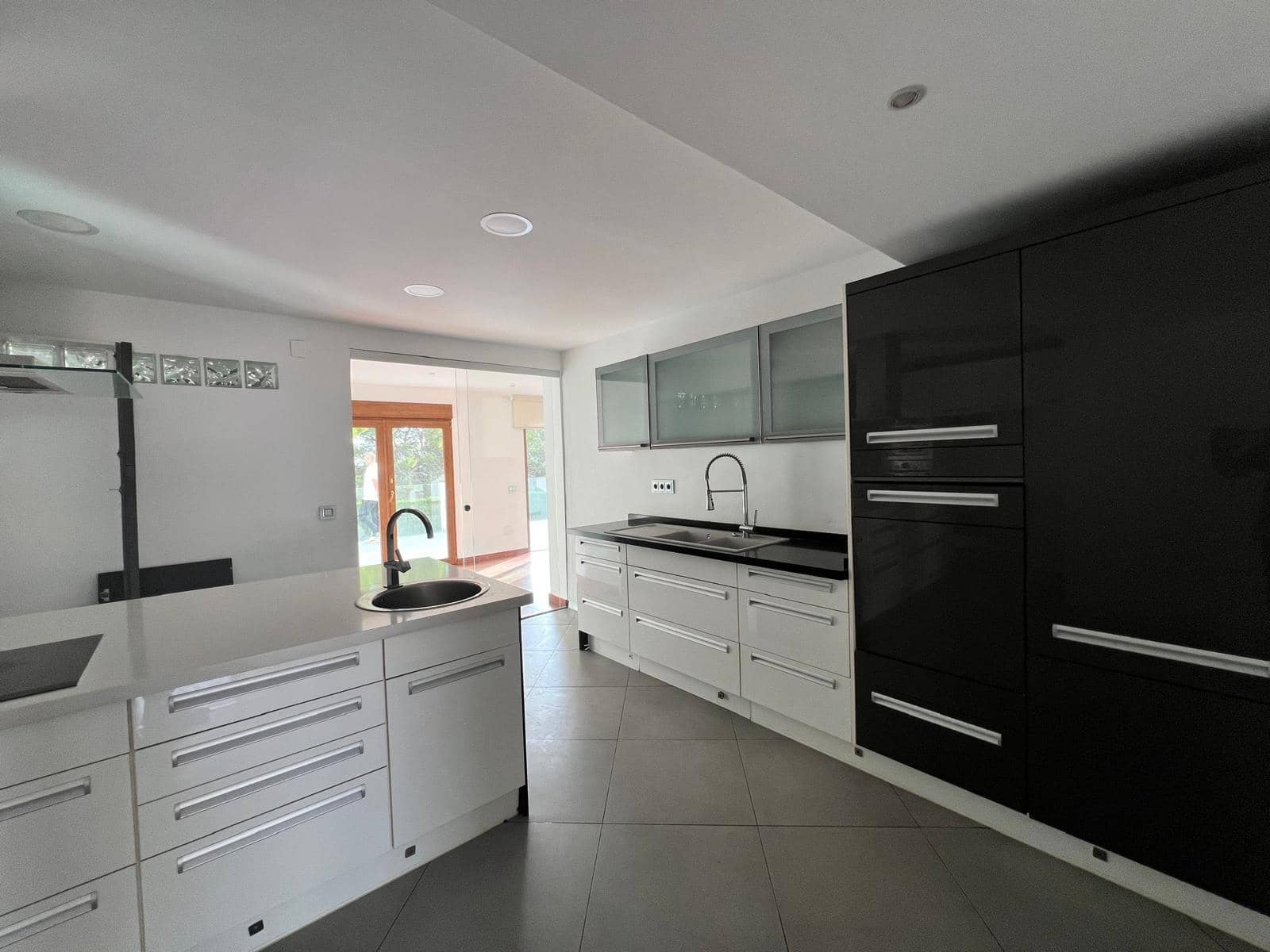 2 sovrum Villa till salu i La Nucia med pool - 950 000 € (Ref: 10116217)