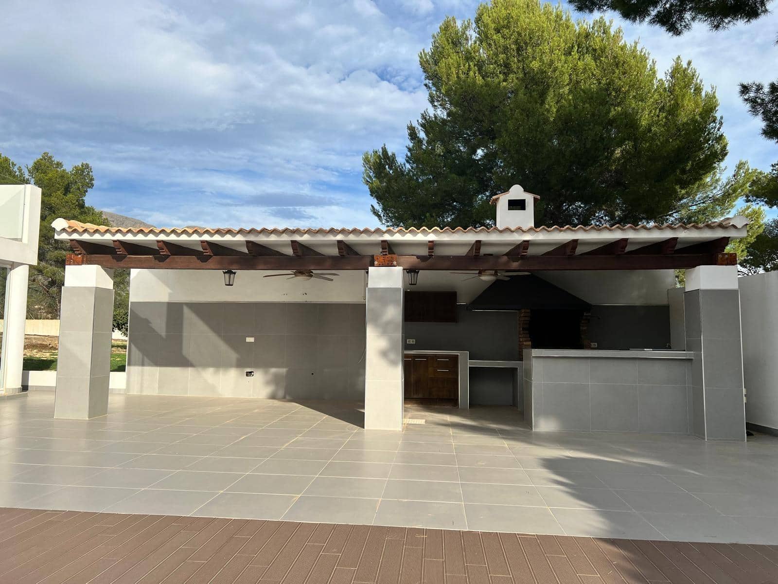 2 sovrum Villa till salu i La Nucia med pool - 950 000 € (Ref: 10116217)
