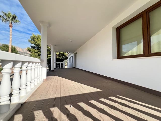 2 sovrum Villa till salu i Coloma  , La Nucia med pool - 950 000 € (Ref: 10116217)