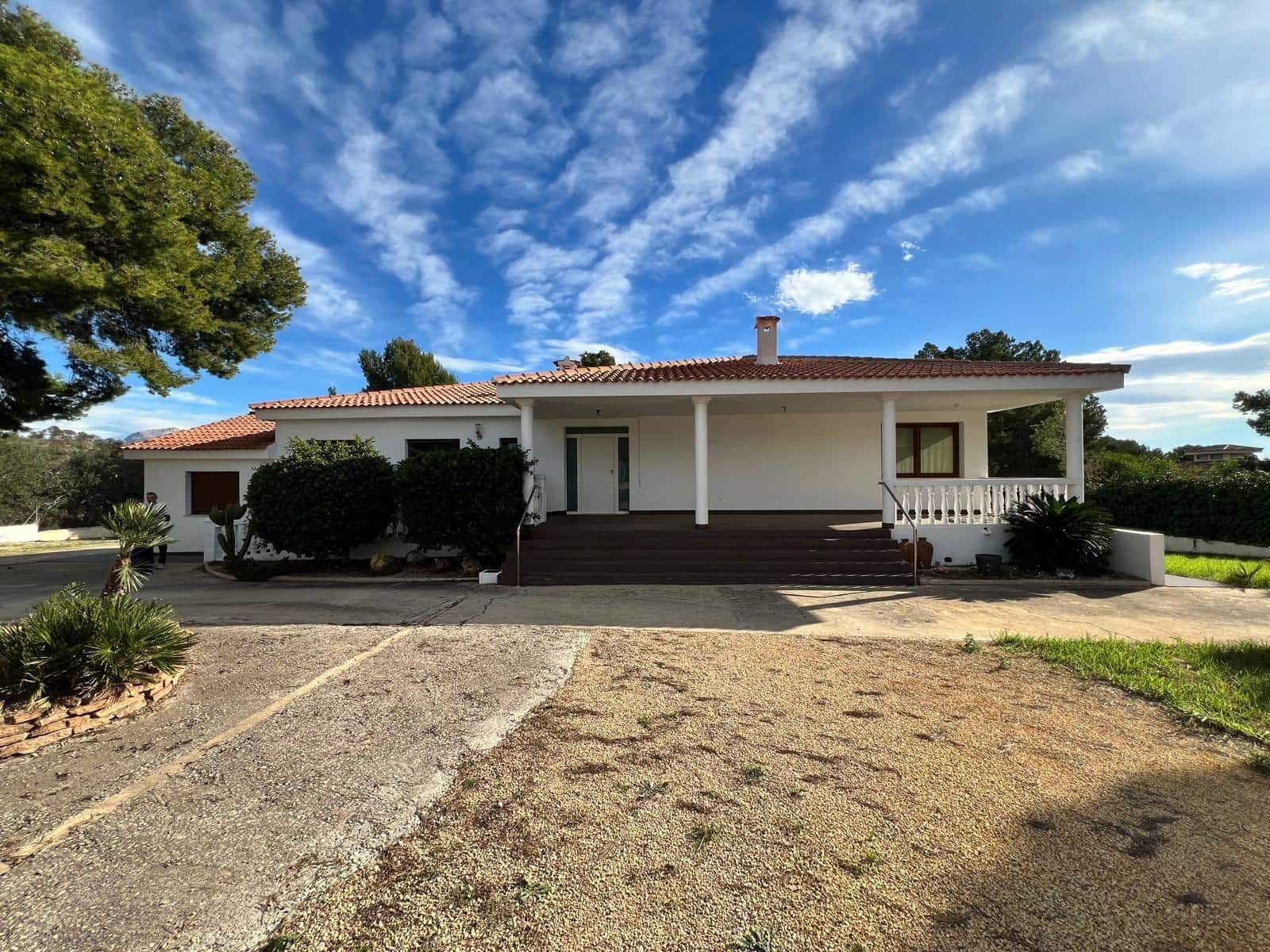 2 sovrum Villa till salu i La Nucia med pool - 950 000 € (Ref: 10116217)